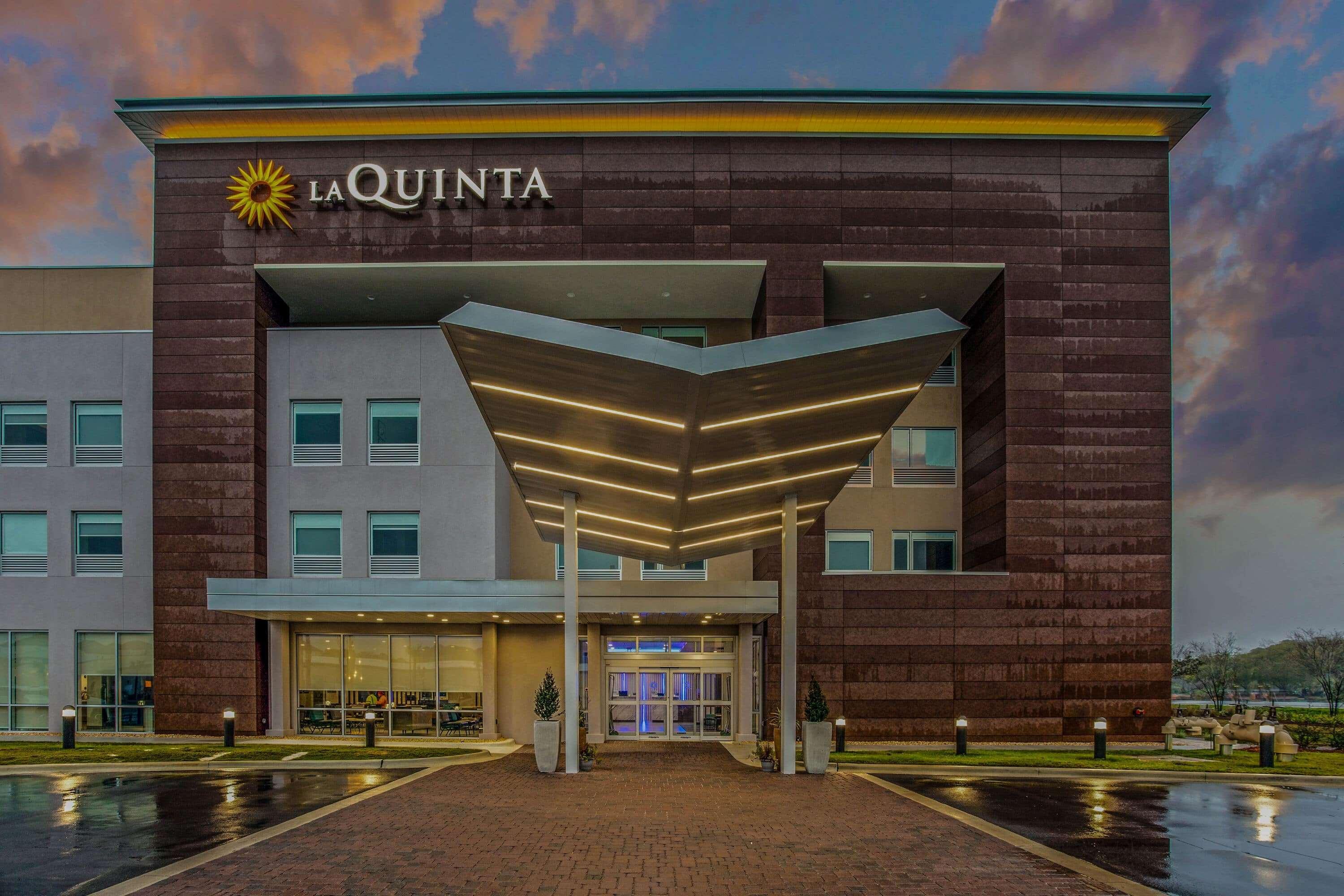 Hotel La Quinta & By Wyndham Miramar Beach-destin